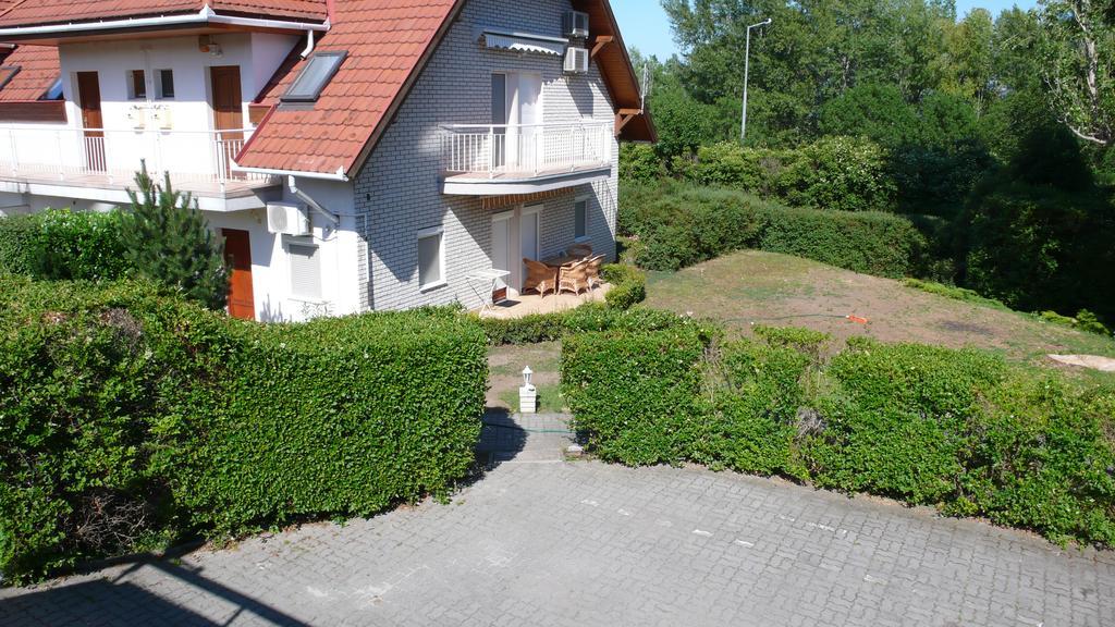 Nyarido Apartman Apartment Alsóörs Екстериор снимка